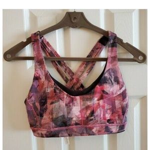 Lululemon stash and run bra